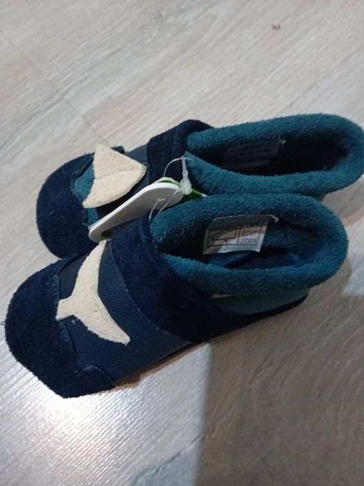 Детски кожени пантофи 22/23