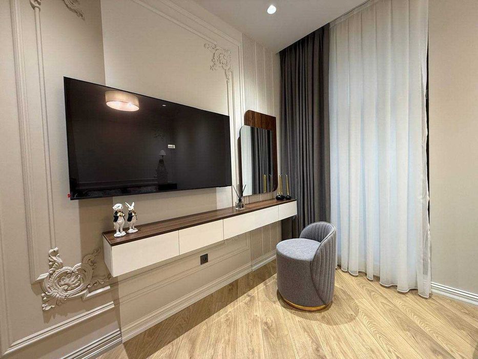 Продается 3х ком новая евро новостройка Oq Saroy