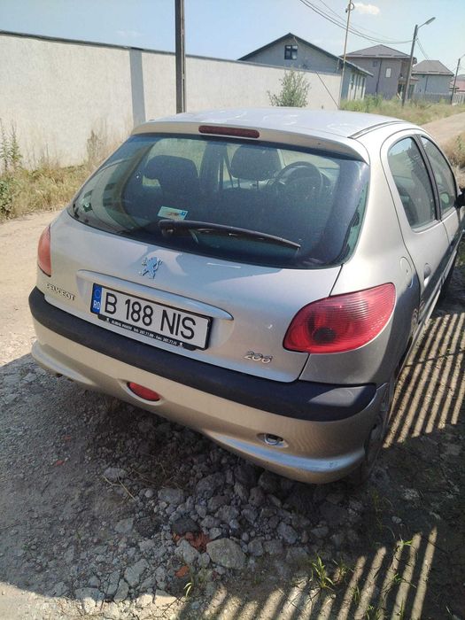 Peugeot 206, benzina