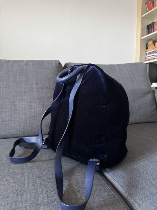 Ghiozdan de catifea Zara