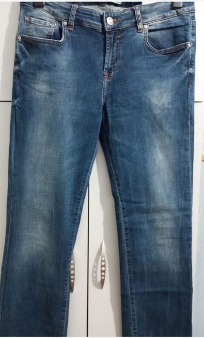 Blugi de damă mărimea 31-32