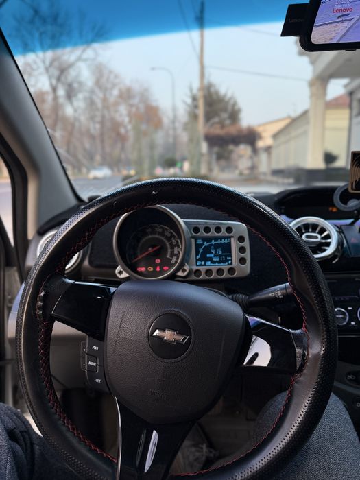 Продается Chevrolet SPARK 2014г.