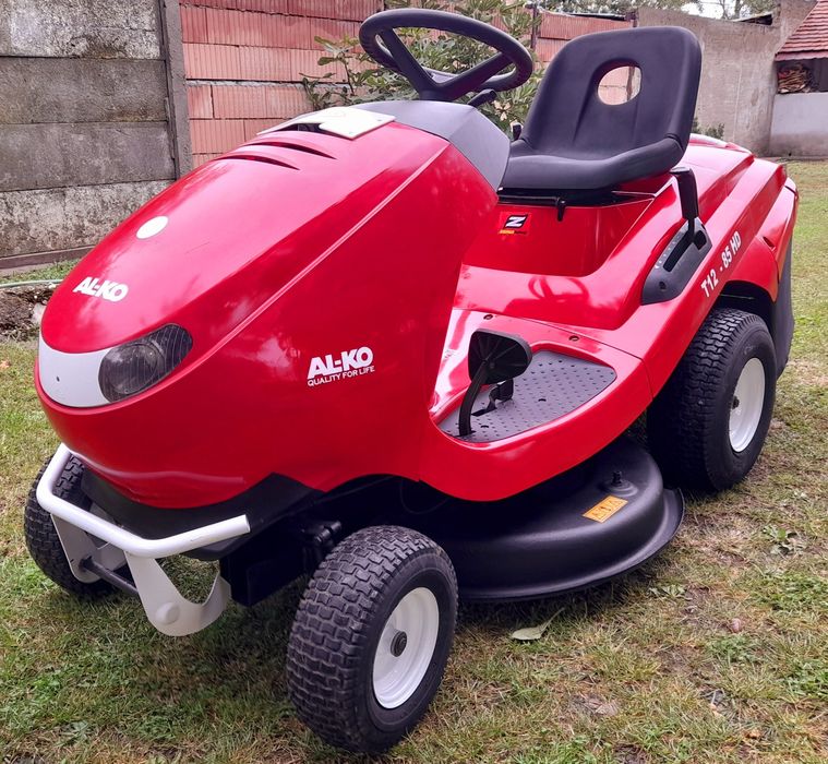 Tractoras tuns iarba Alko T12 Brigs&Stratton IC 11,5hp 85CM