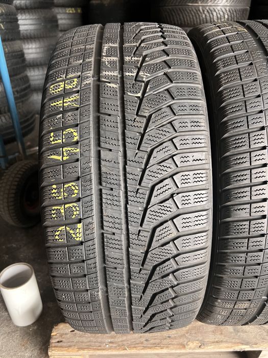 4 anvelope iarna 235/45/18 , Hankook !