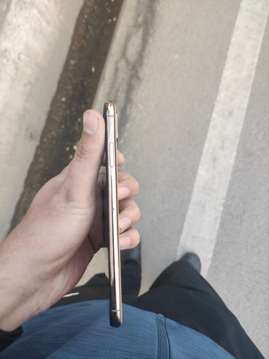 Iphone XS MaX sotiladi