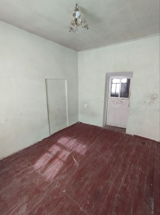 Uy sotiladi Tashkent viloyati orta chirchiq