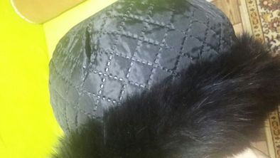 Продам меховую шапку, новую.