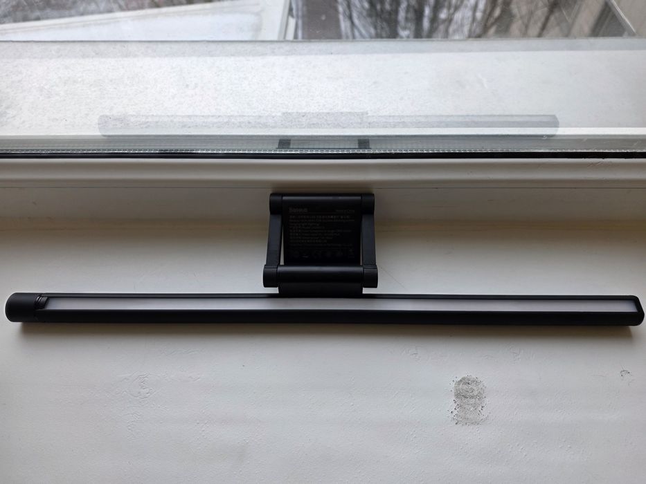 Светильник на монитор ​Baseus USB плавной регулировкой.