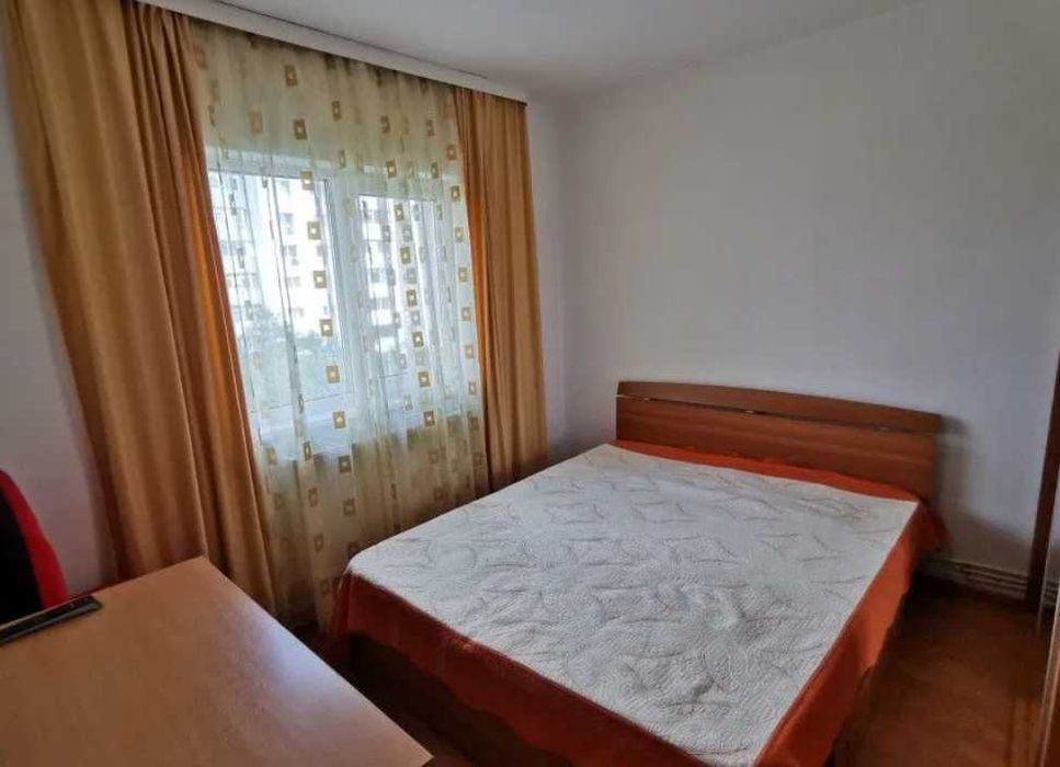 Дава се под наем Двустаен апартамент в Пловдив, Каменица 2 - 58 кв.м за 219.3 € - Снимка #2