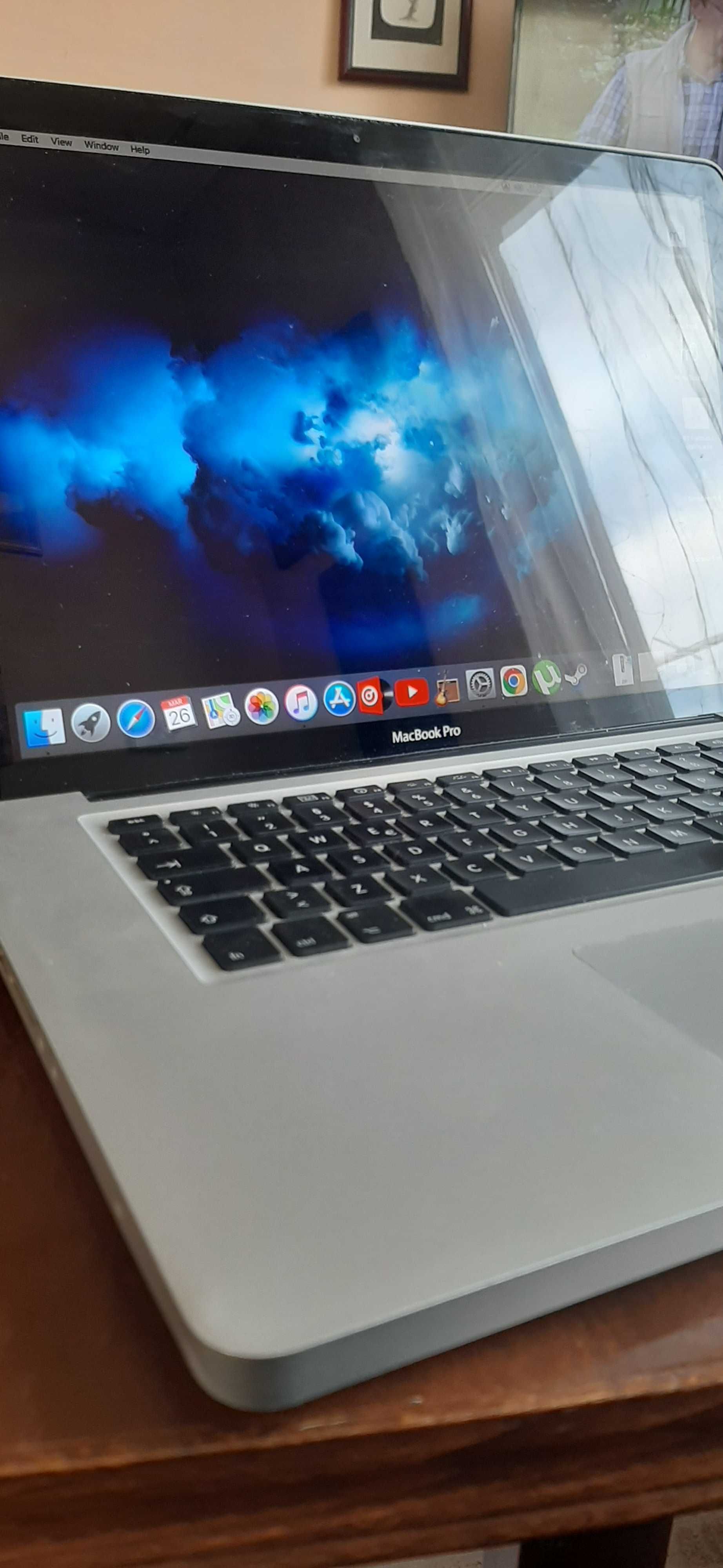 Macbook pro mid 2010