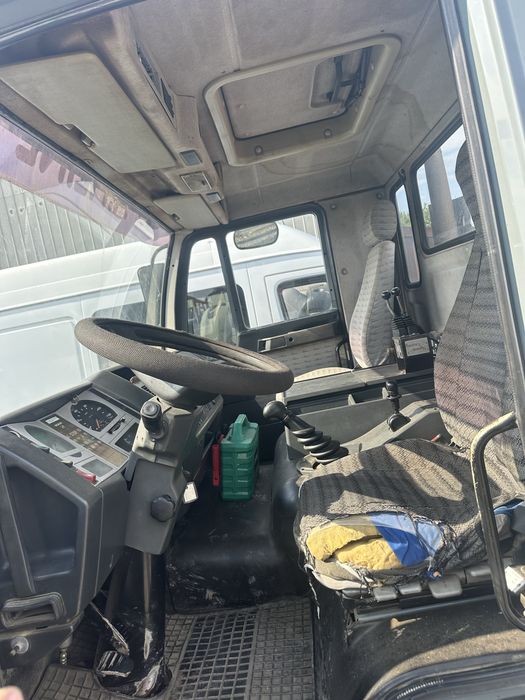 MAN L2000 container