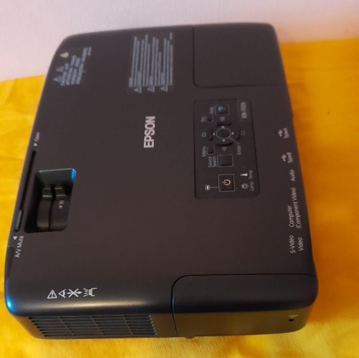 Video proiector Epson