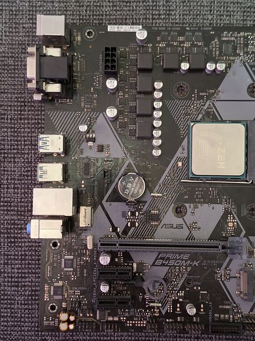 Placi de baza AM4 B450