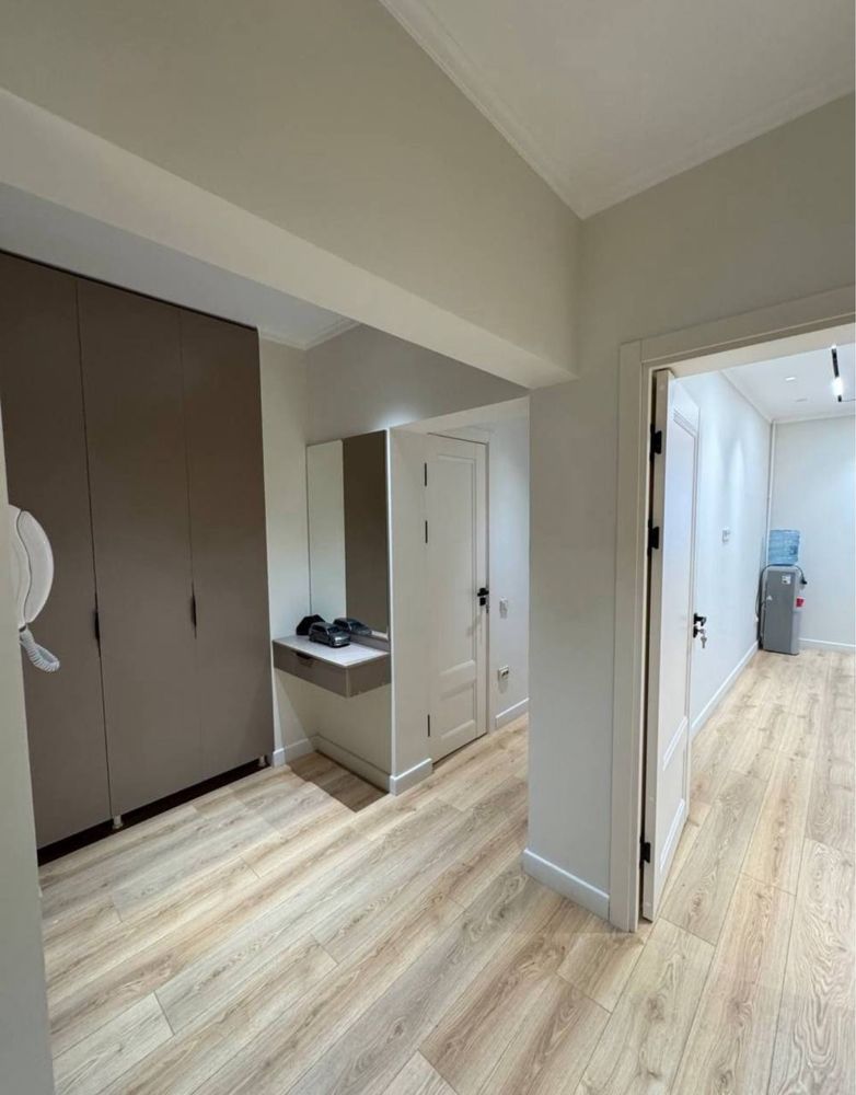 Аренда ПодОфис Ориентир МетроОйбек 90м2
