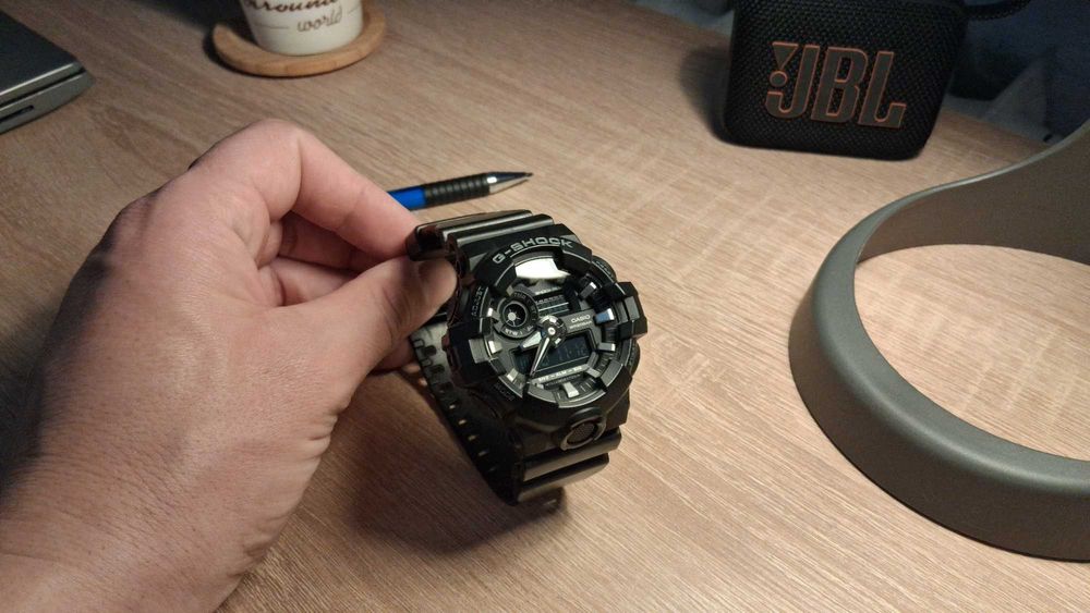 Casio G-SHOCK GA-700