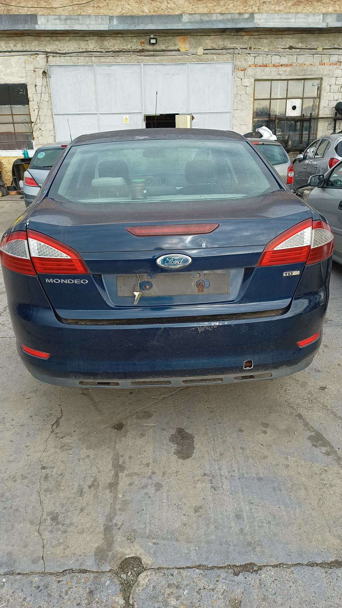 Dezmembrez Ford Mondeo 2008 2.0