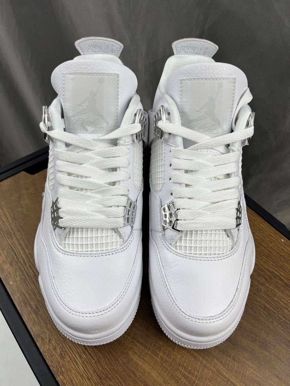 Air Jordan 4 Pure Money