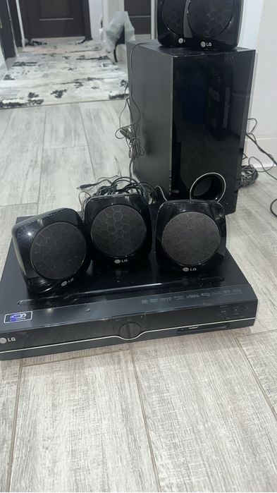 Sistem Home Cinema LG HT355SD