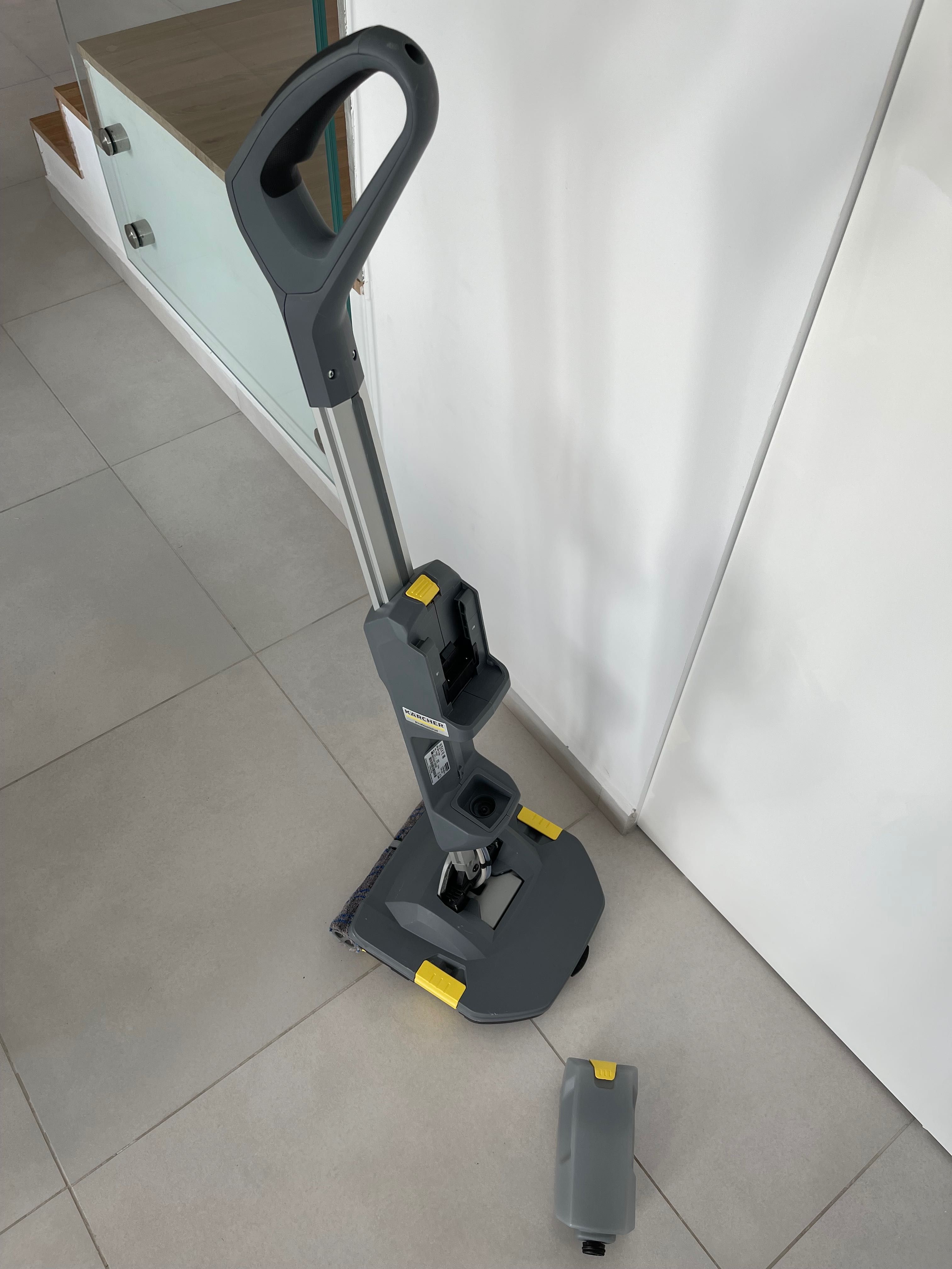 Karcher Professinal  BR 30/1 C Bp Pack
1200 лв.