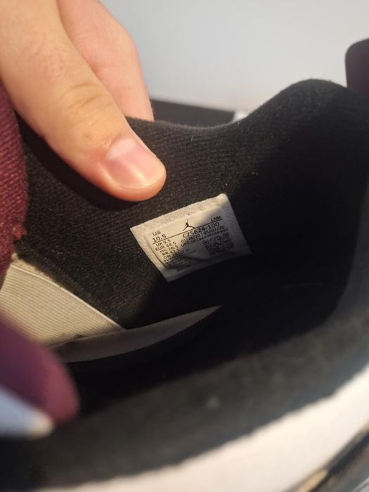 Jordan 4 psg stare buna