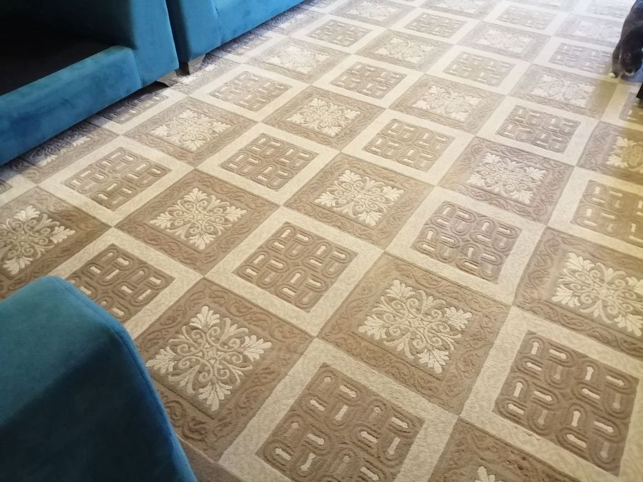 Шикарный ковер на продажу