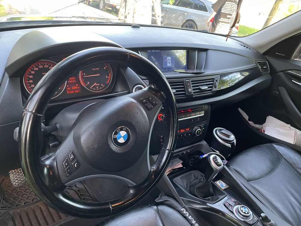 BMW X1 Xdrive E84 2.0 177 к.с. Цяла - или на Части