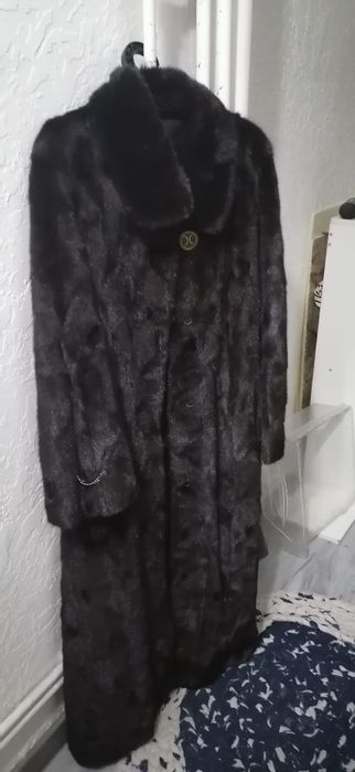 Продам шубу норка недорого