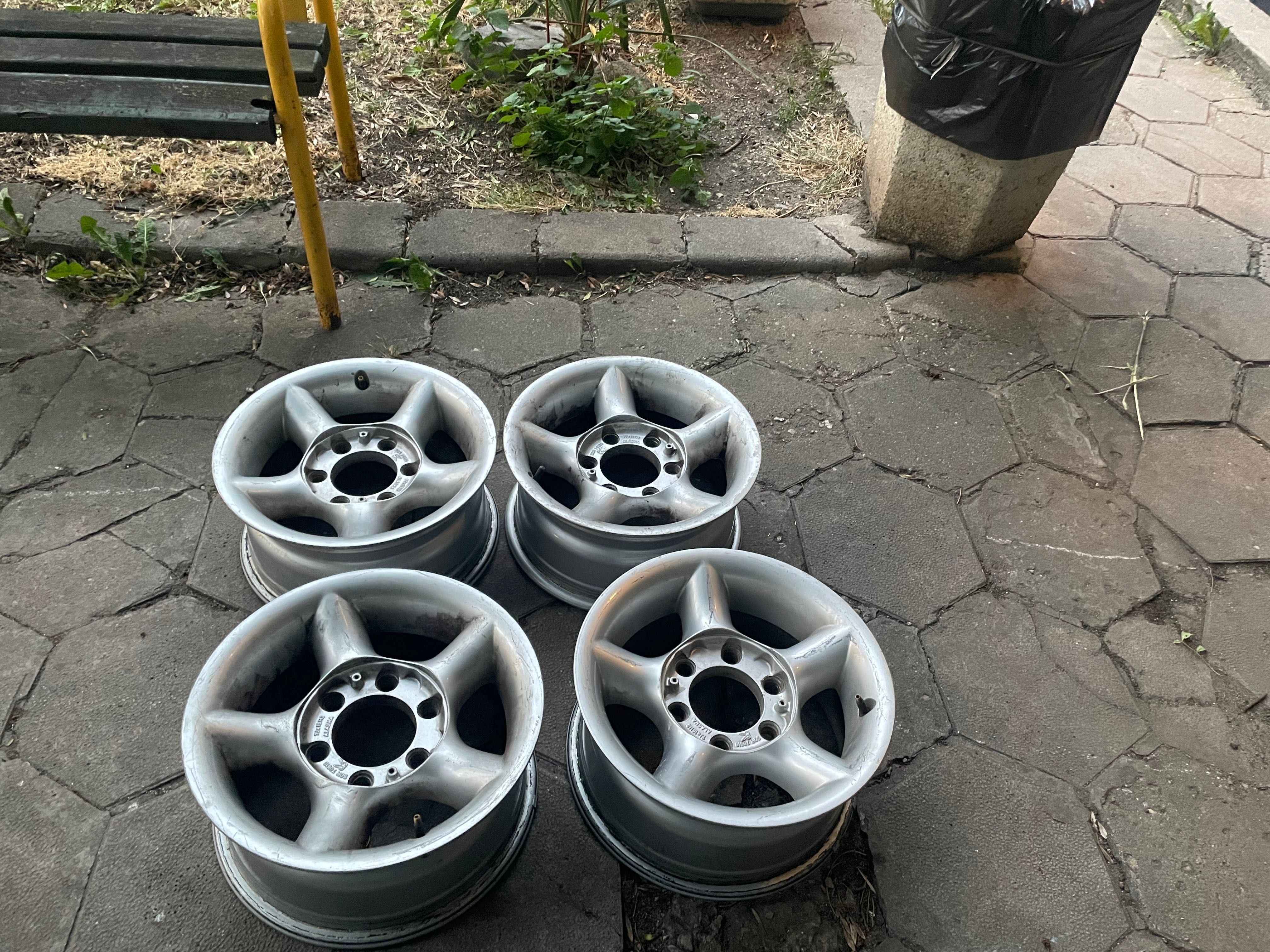 Джанти за Nissan Navara размер 15, 6 болта
