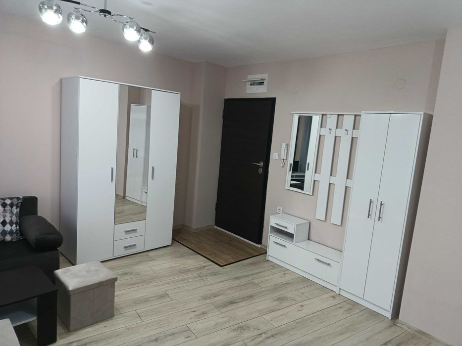 Дава се под наем Едностаен апартамент в Пловдив, Тракия - 38 кв.м за 92888 € - Снимка #6