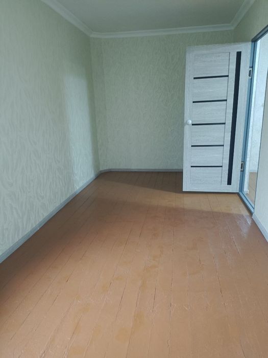 Продаётся 2х ком квартира в чирчике 1 мкн 3 этаж после ремонта