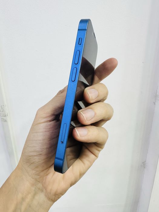 Iphone 13 mini. 88% amerika
