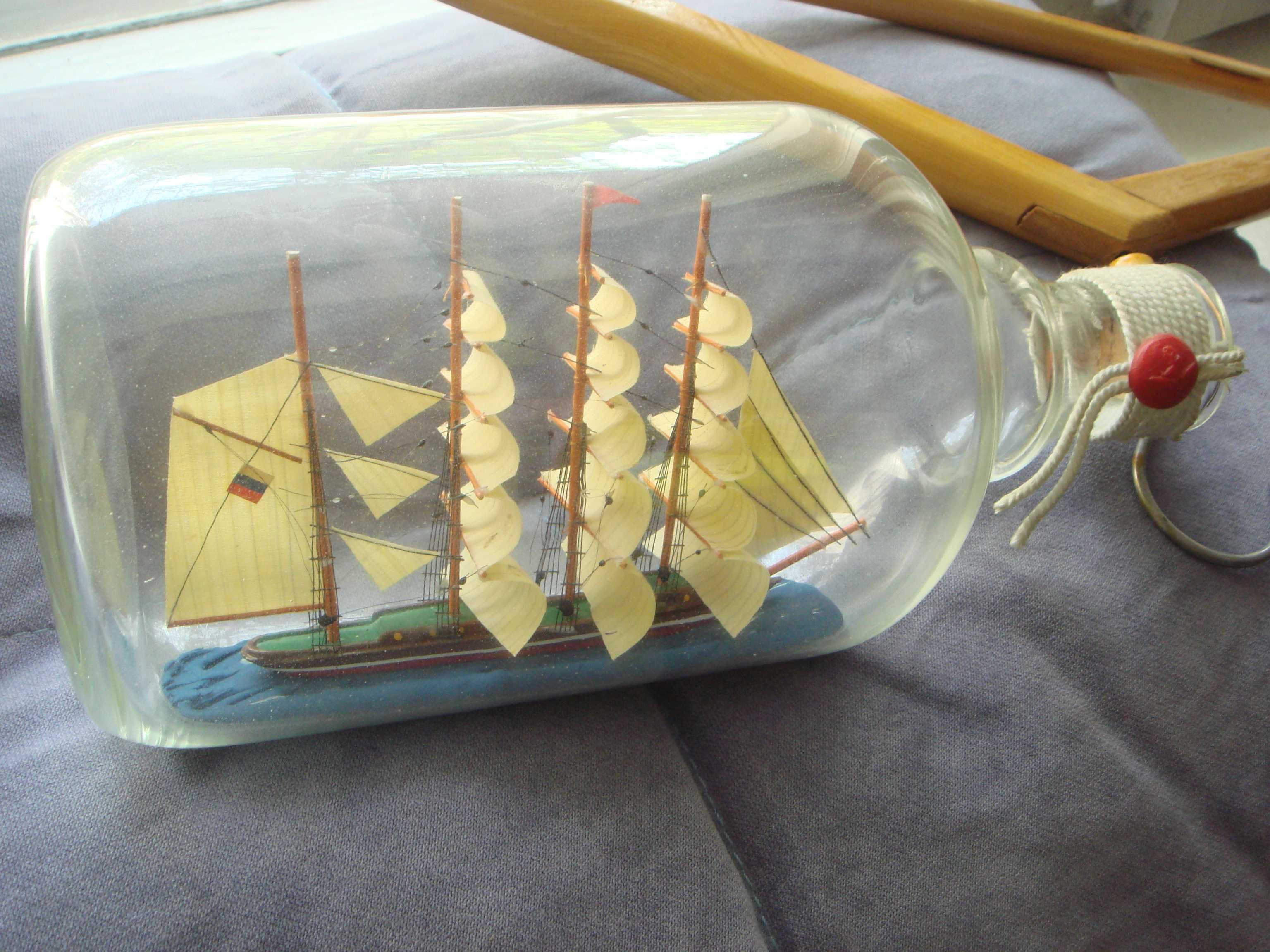 Корабль мечты в бутылке запечатанной коллекционная вещь уникальная