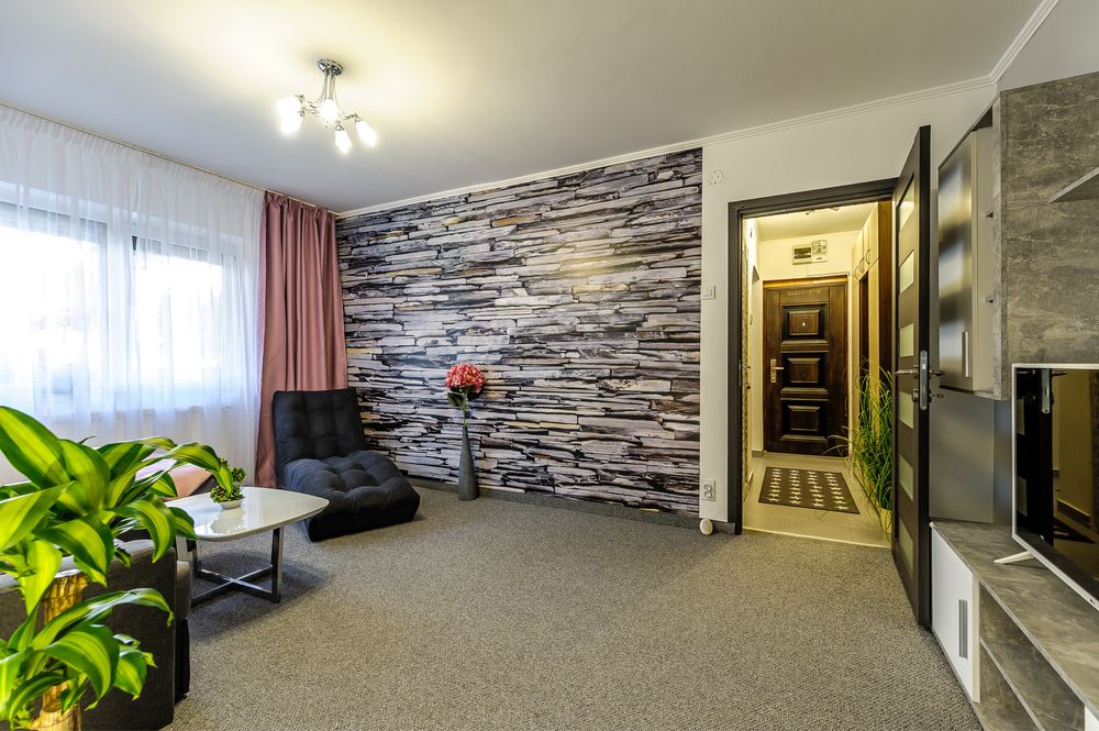 Apart. 2  camere regim hotel apartament lux (2 min de Adora Park)