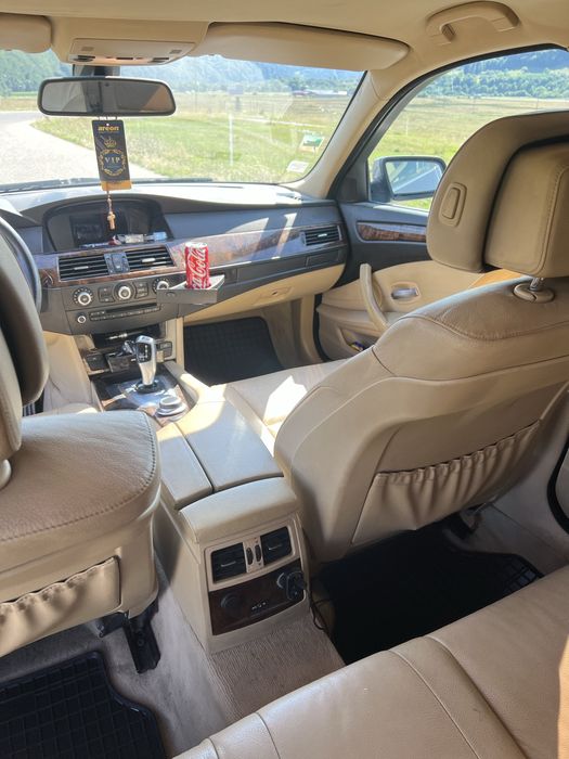 Vand Bmw 530 automat