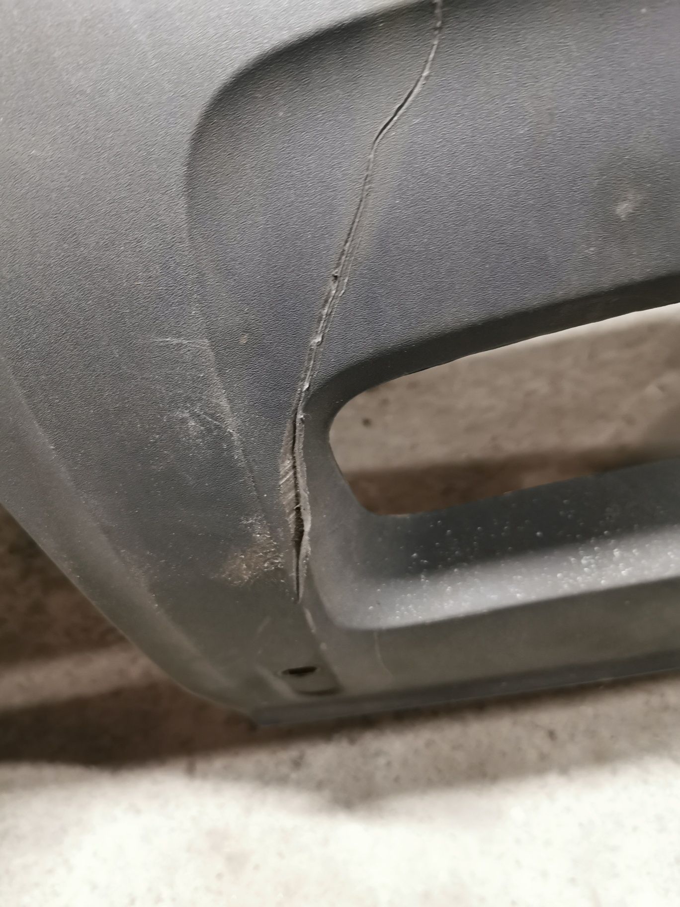 Bara spate senzori parcare Audi Q3 8U 2014