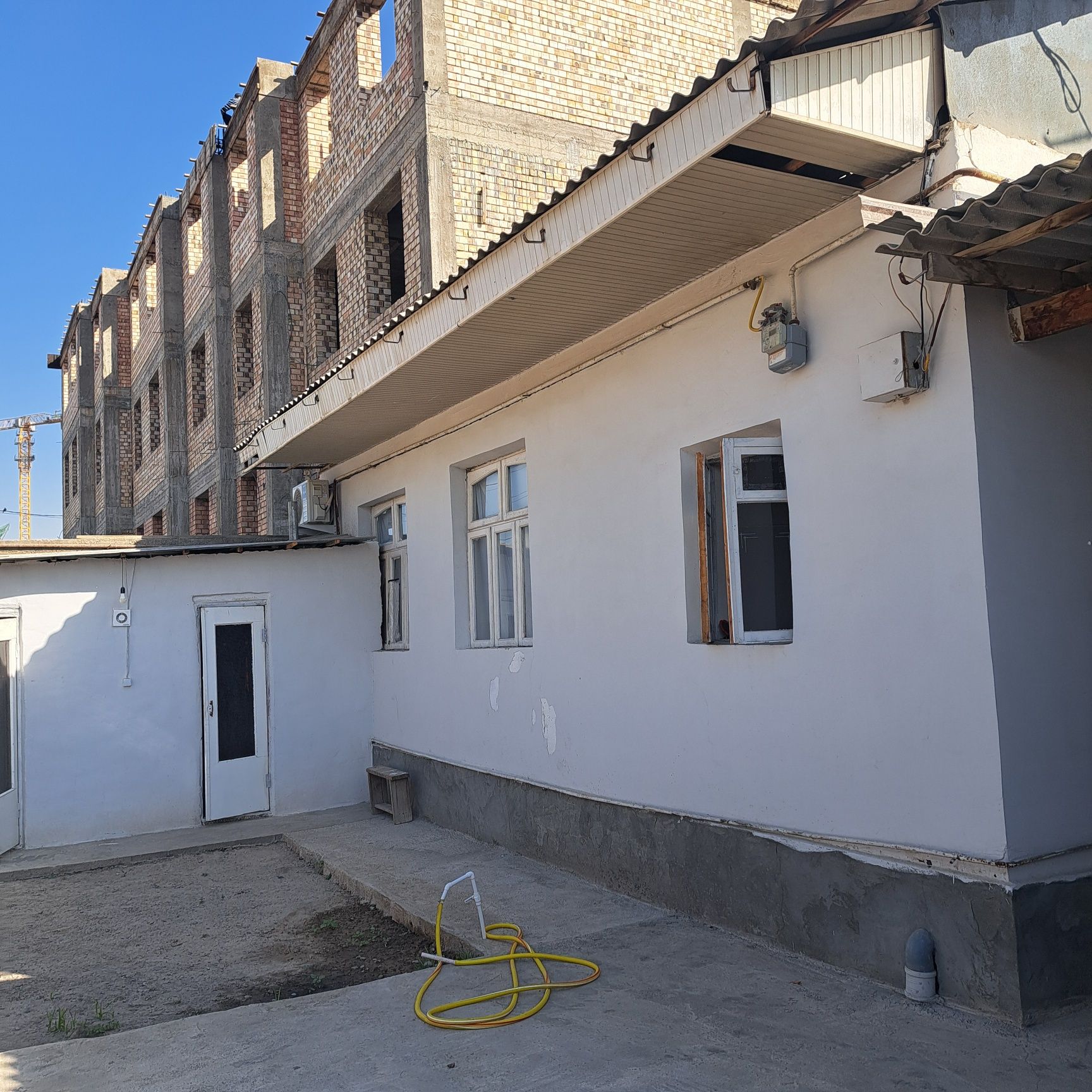 3 та хона жами 6 стих йул устала жойлашган газ сув свет бор арзон