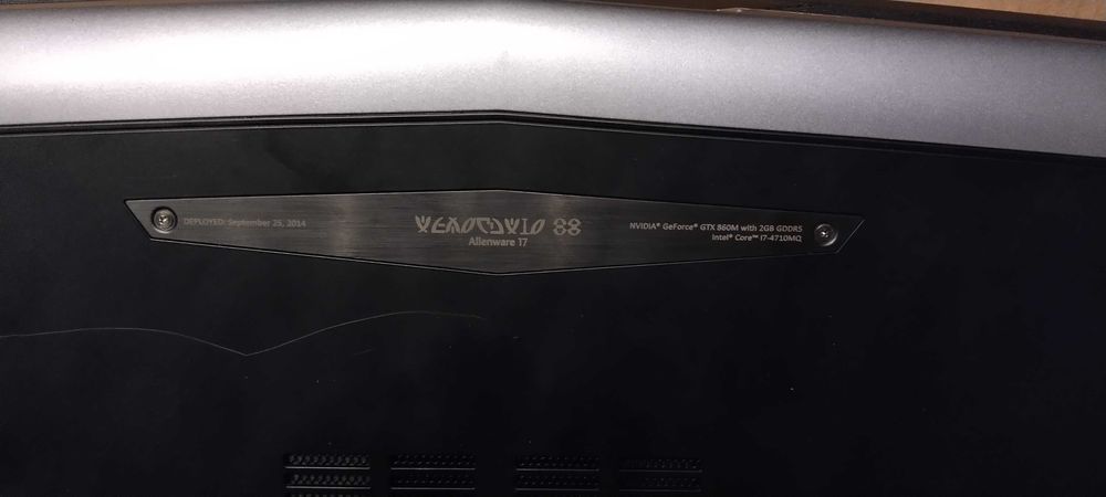 (Dell) Alienware 17 R1 - продава се цял или за части