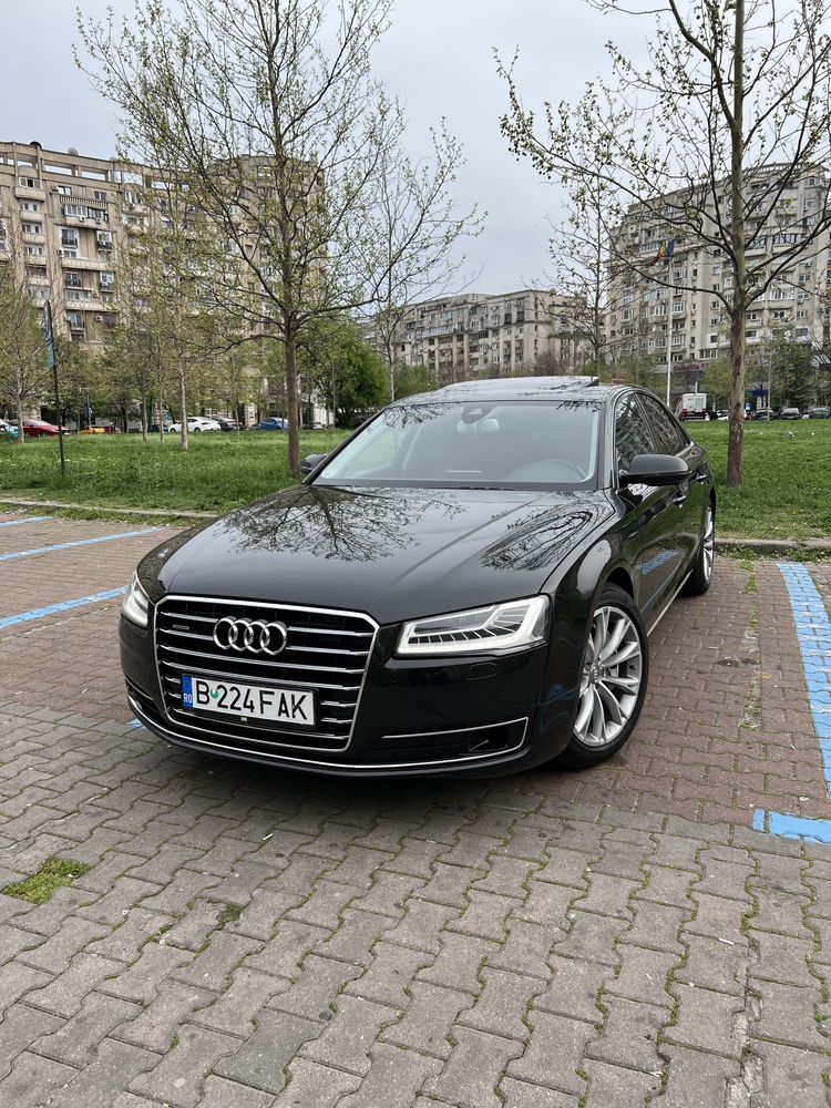 Audi A8 Quattro