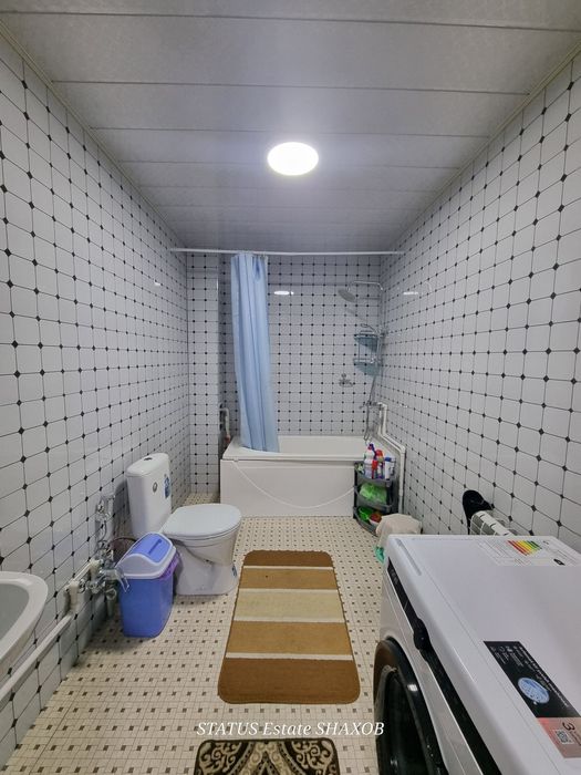 Chilonzor metro  Nizomiy  yonida