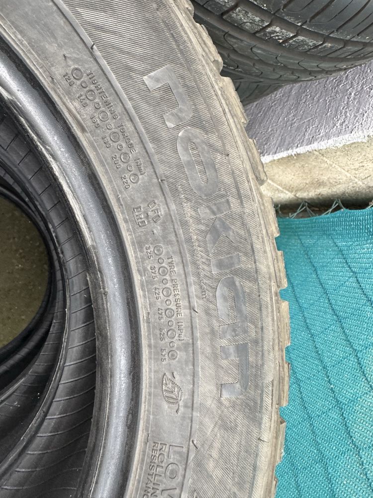 Всесезони гуми за бус Nokian 215/60/17C дот 2020