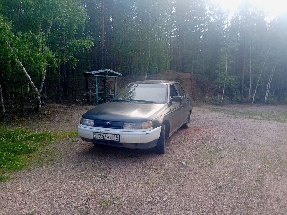Продам автомобиль Lada 2110