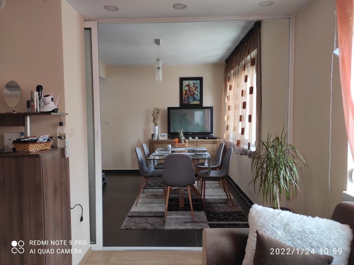 Продава се Многостаен апартамент в Кюстендил, Никола Въжаров - 120 кв.м за 875 €/кв.м - Снимка #3
