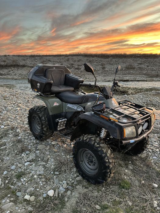Atv arctic cat 300 2X4
