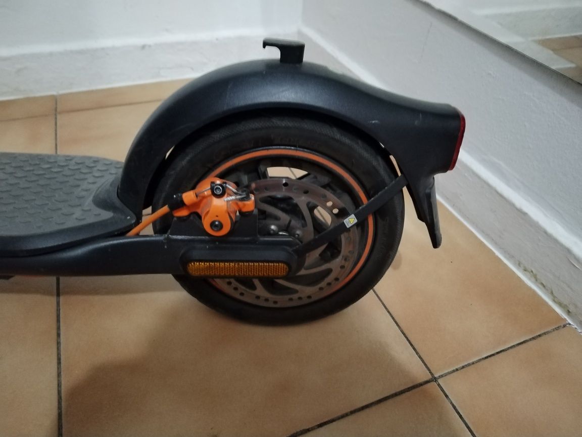 Trotineta electrica Segway kickscooter