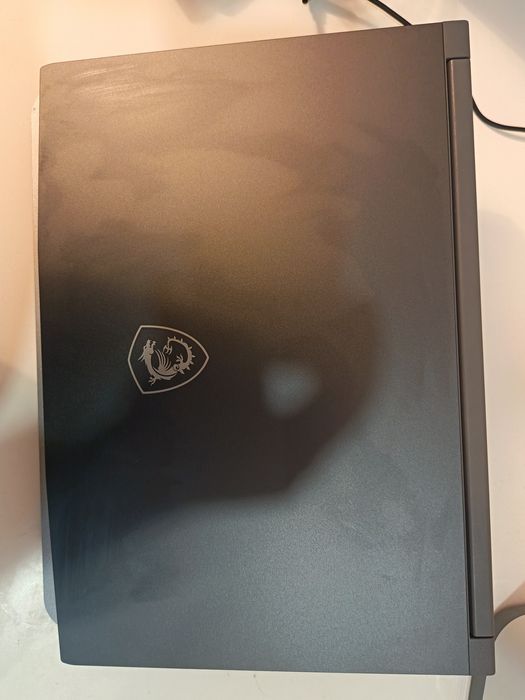 Msi thin 15 plus căști