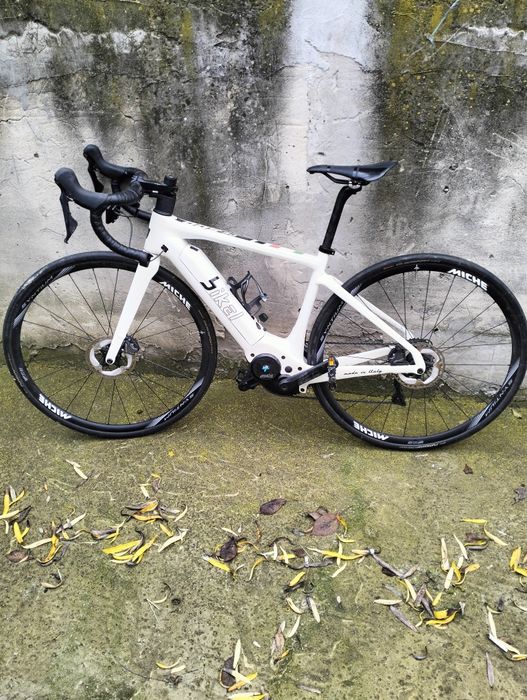 De vânzare 2 biciclete