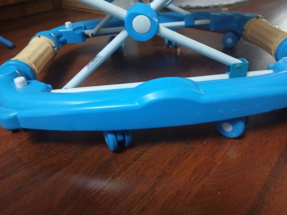 Продаю ходунки! Срочно!