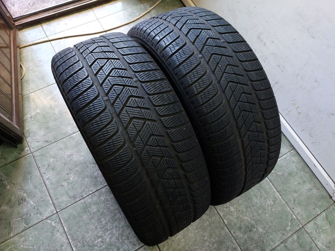 2 anvelope 255/40 R21 Pirelli