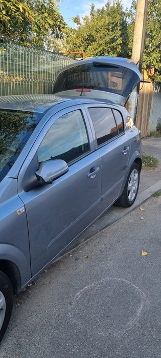 Vind masina opel astra h