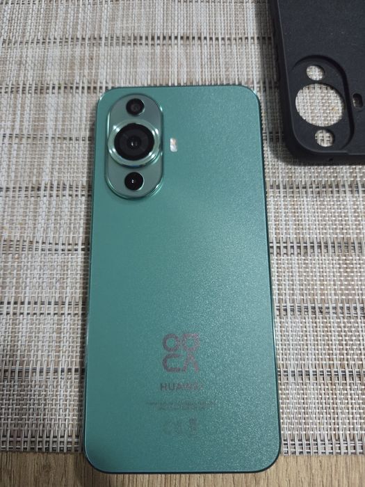 Телефон Huawei nova 11